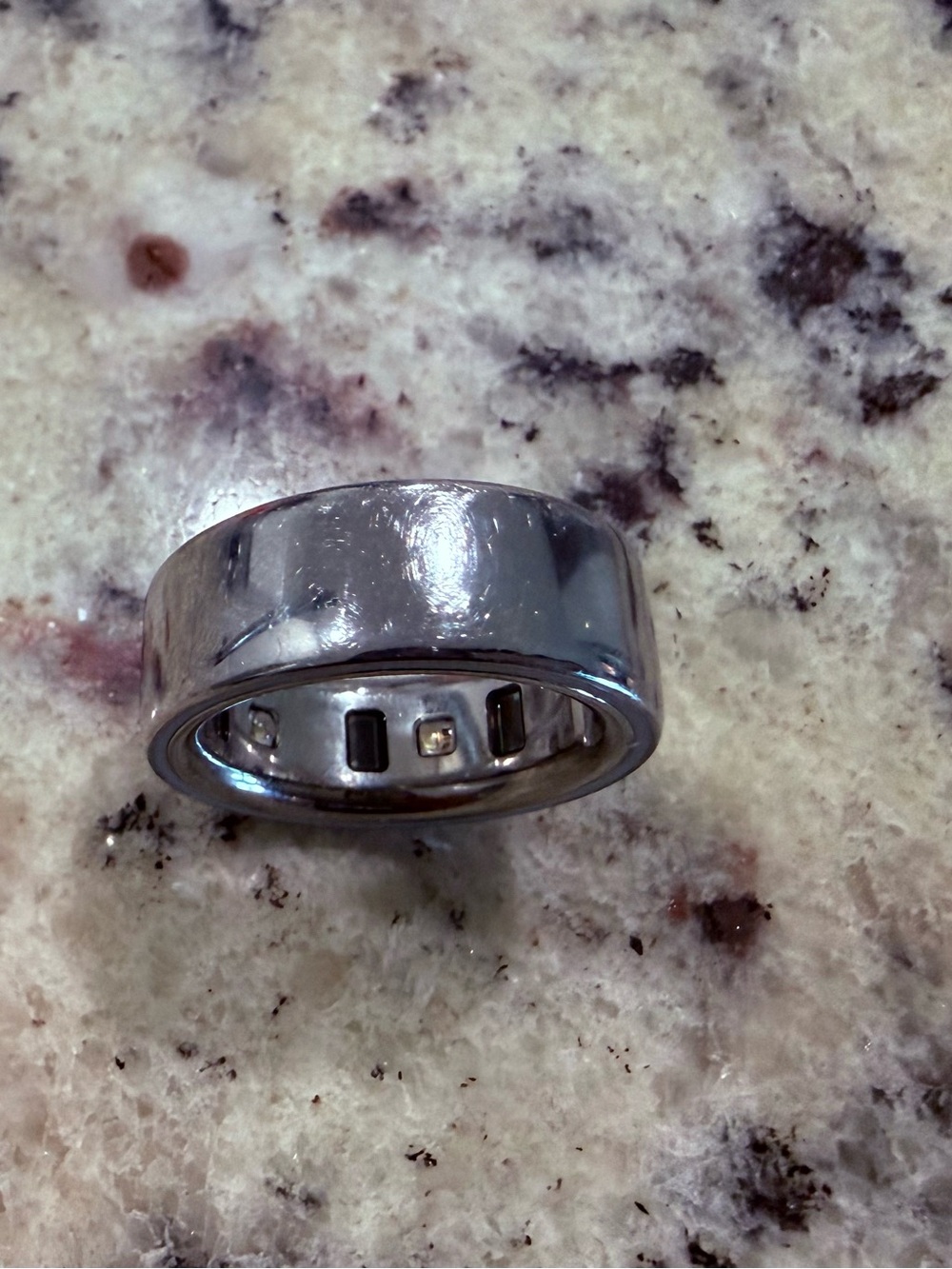Oura 4 Ring size 6 - Picture 6 of 6